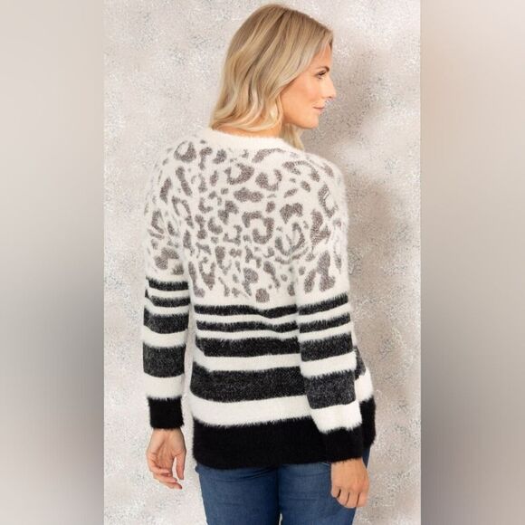 Laura Petites Size XL Petite Stripe & Animal Print Eyelash Knit Sweater - Picture 4 of 12